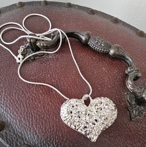 Vintage Tibetan Hammered Sterling Silver Filigree Puff Heart And Chain 925
